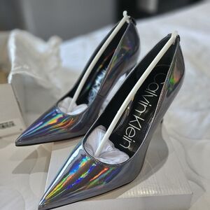 Calvin Klein Size 7 Grey Chrome Heels